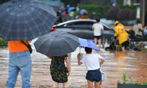 Six dead as heavy rains lash China’s Chongqing