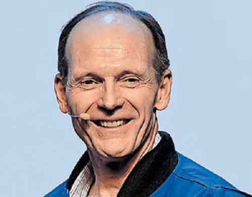 Simplify life & develop soft skills: Astronaut Steve Smith