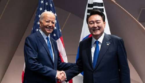 South Korea warns to end North Korean regime if Pyongyang uses nuclear weapons