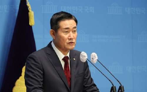 S. Korean Defence Minister calls for firm readiness against N. Korean threats