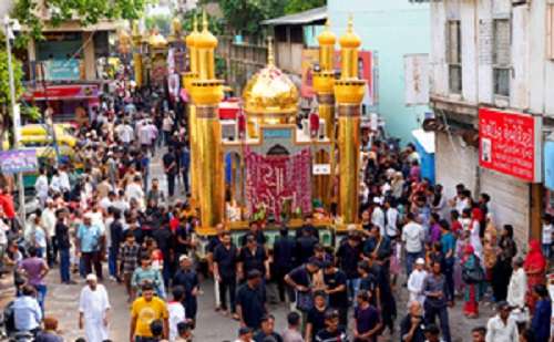 MP Police launch probe after pro-Palestine slogans & flag in Tazia procession