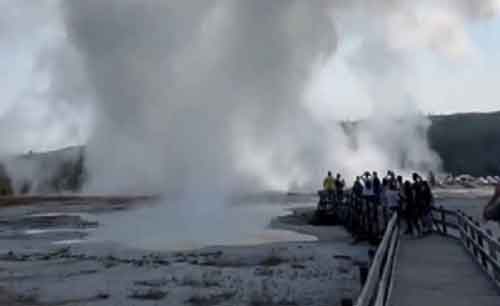 Hydrothermal explosion in US Yellowstone National Park damages boardwalk