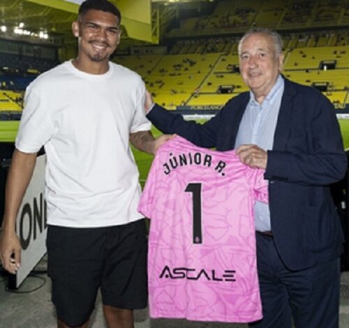 La Liga: Villarreal spend 12 million euros on Brazilian goalkeeper Luiz Junior