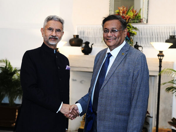 EAM Jaishankar Meets Bangladesh Foreign Affairs Advisor in New York Amid Tensions