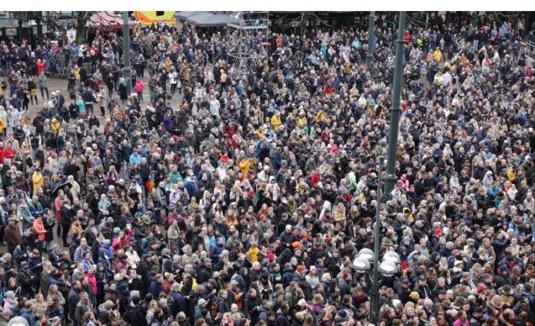 Australia’s Population Surpasses 27 Million