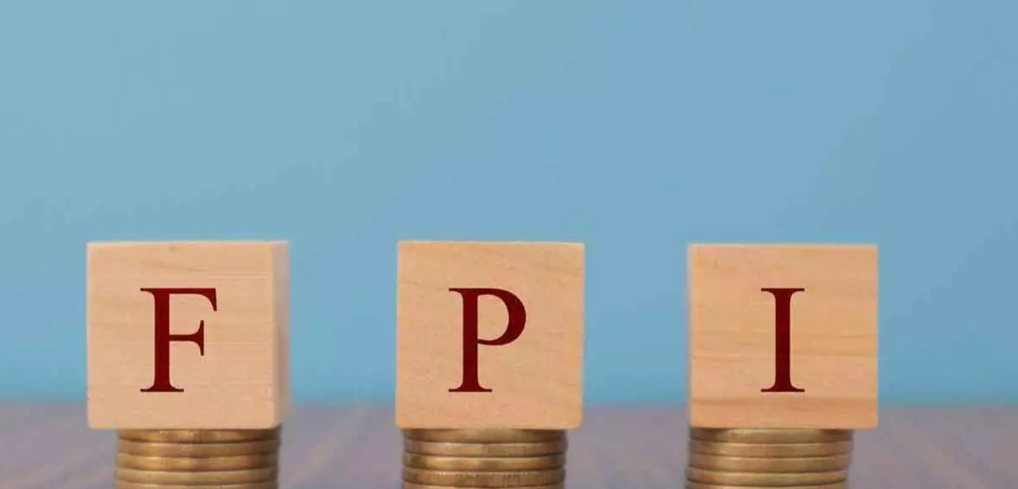 FIIs invest ₹14,064 crore in the Indian equity market this week, with buying expected to persist.