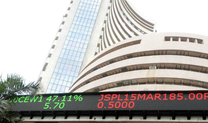 Sensex Flat, Power Grid and M&M Lead Gains