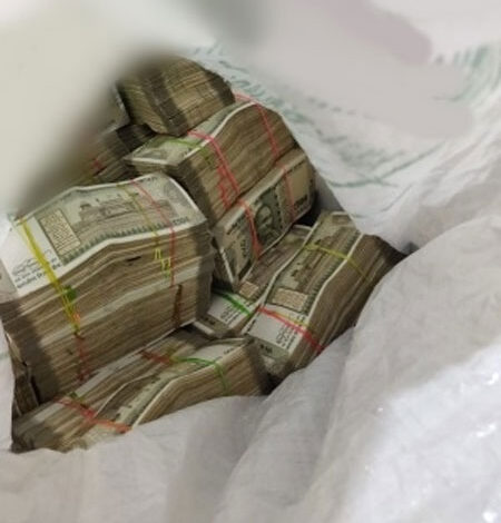 Maha Assembly Polls: Pune Police Seize SUV Carrying ₹5 Crore in Cash