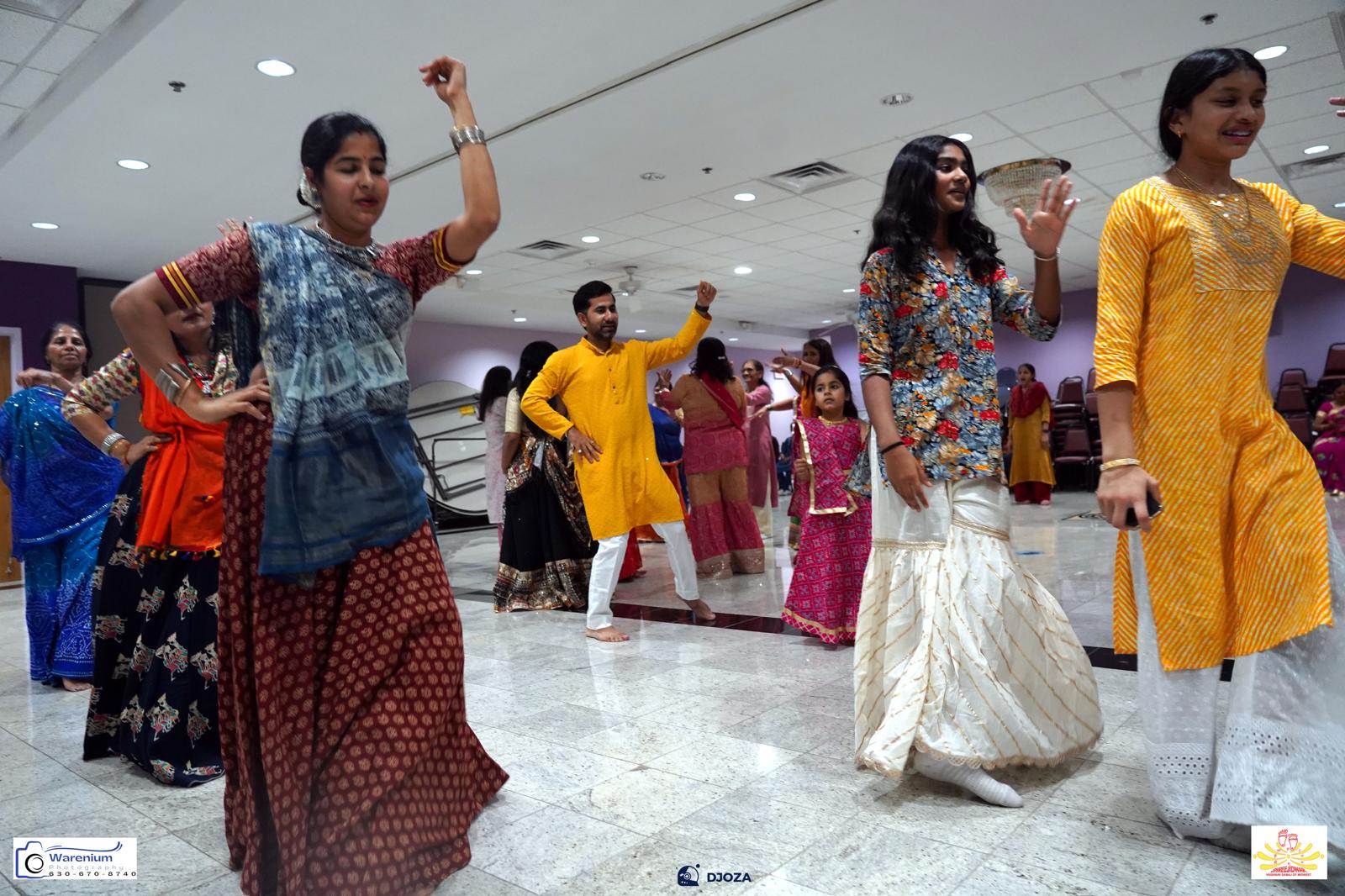 Shreeji Dwar Haveli celebrates Sharad Poonam with energetic Garba, uniting hundreds in tradition and joy  