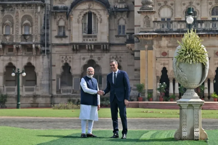 PM Modi, Spanish Prez pledge to enhance partnership in bilateral talks, held at Laxmi Vilas Palace