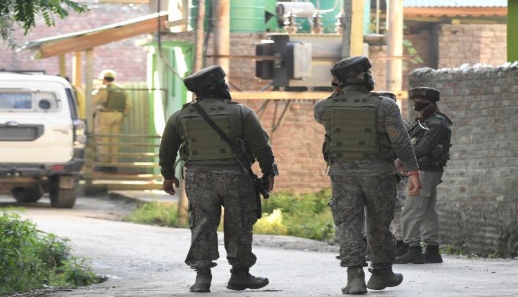 J&K: Gunfight Erupts in Downtown Srinagar