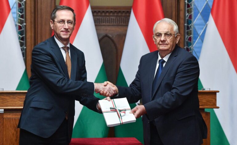 Hungary’s finance minister submits 2025 ‘peace budget’ amid recession concerns