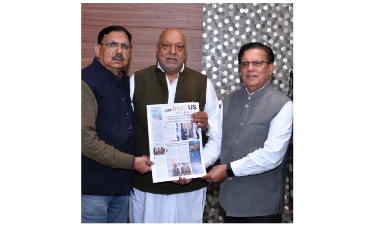 Dr. Avi Verma presents IndoUS Tribune to Sheetal Vij at Dainik Savera, discusses key global and local developments