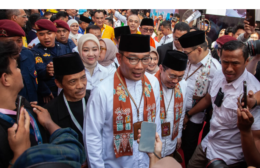 Former Indonesian Cabinet Secretary wins Jakarta Governor election