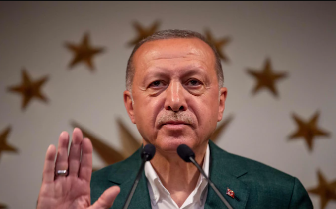 Turkey’s president Erdogan warns of cross-border operation in Syria