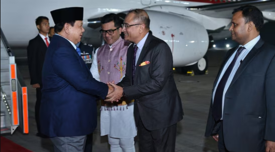Indonesian President Prabowo Subianto Arrives for Four-Day Visit to India Ahead of Republic Day Celebrations