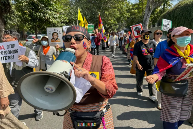 Tibetans celebrate R-Day, express gratitude to India