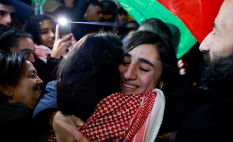 Islamic Jihad demands releasing 30 Palestinians in exchange for Israeli female hostage