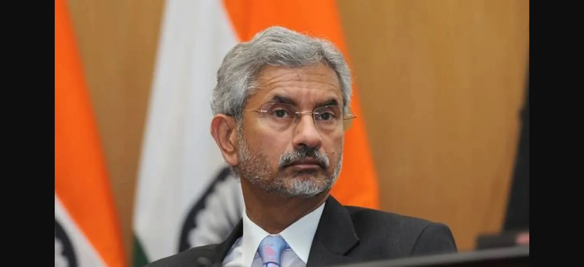 Jaishankar meets neighboring foreign ministers at Indian Ocean Conference