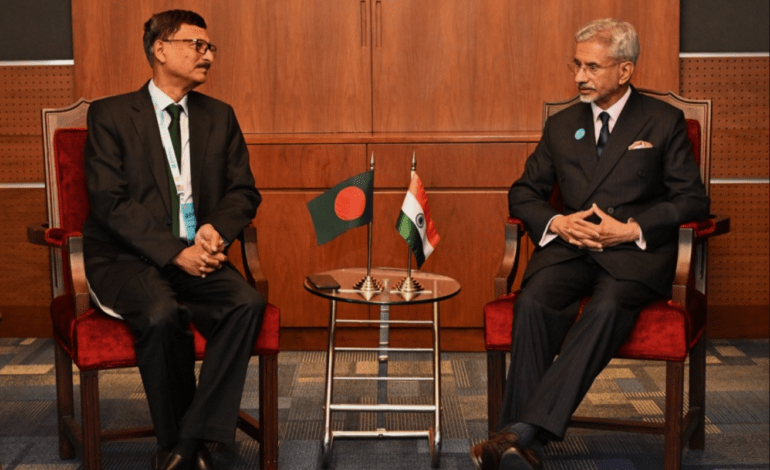 Bangladesh seeks stronger ties with India, hopes for visa resumption