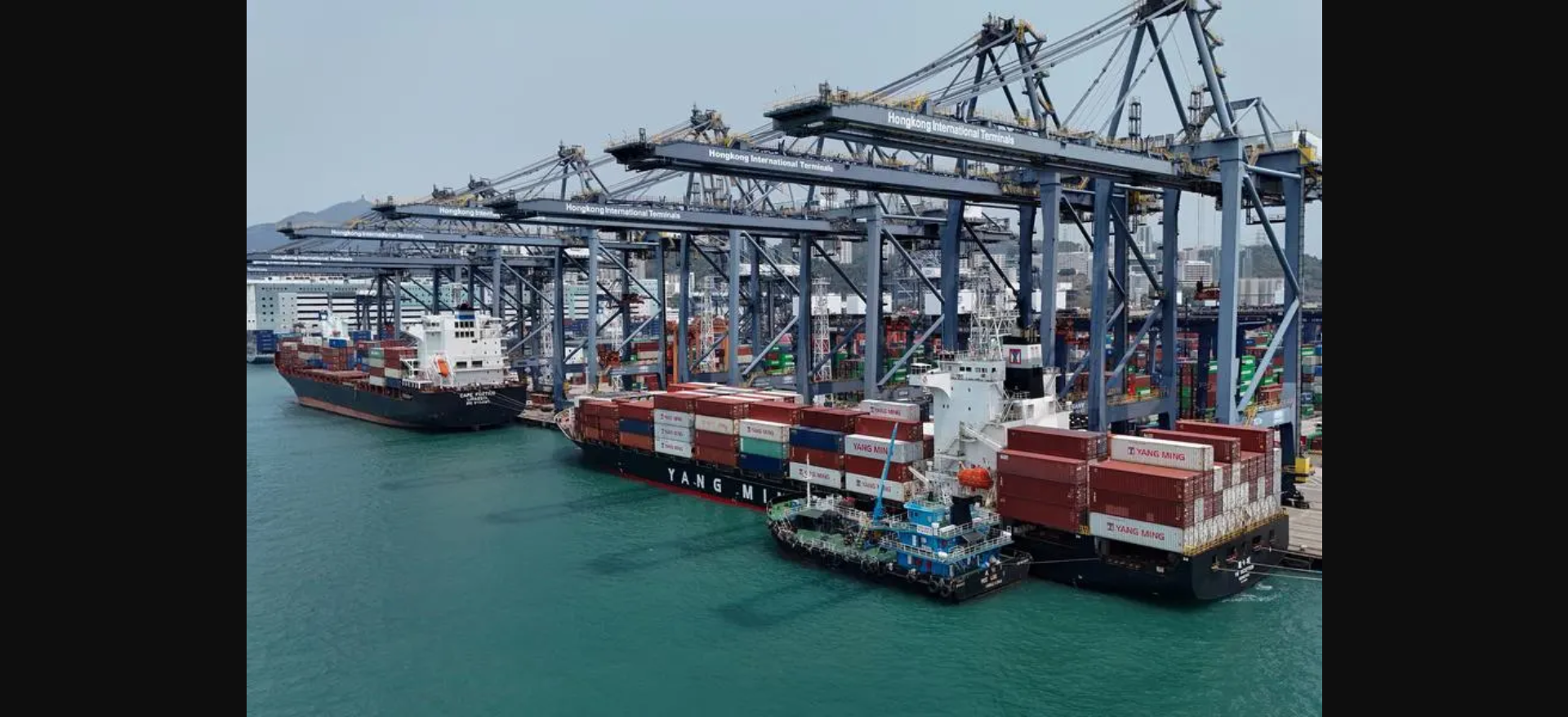 Largest port in US sounds alarm on Trump’s tariffs