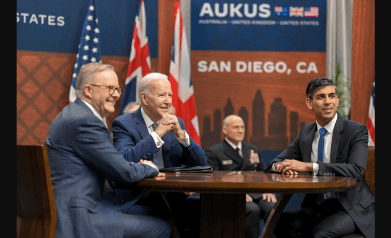 Independents call for AUKUS inquiry before election