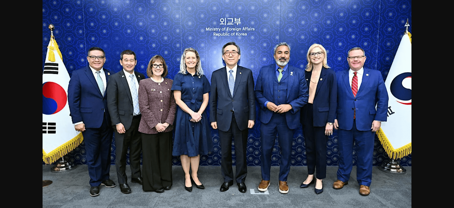 Iranian FM to visit Russia over Muscat nuclear talks