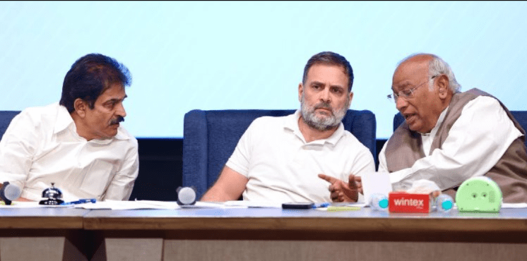 Congress calls emergency CWC meeting over J&K attack