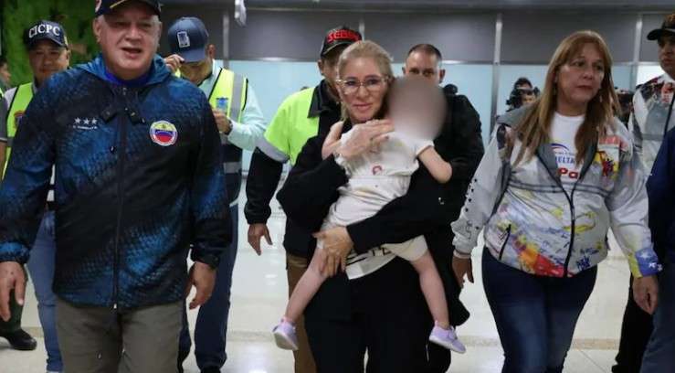Venezuelan toddler returned home after US deportation sparks outcry