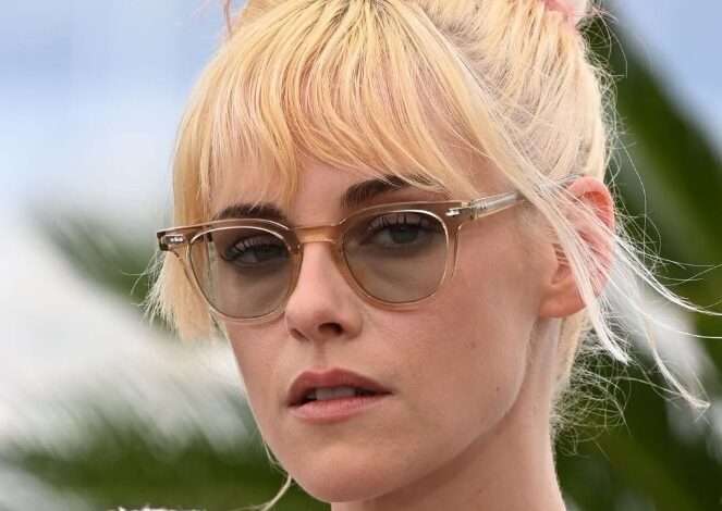 Kristen Stewart earns Cannes ovation for directorial debut