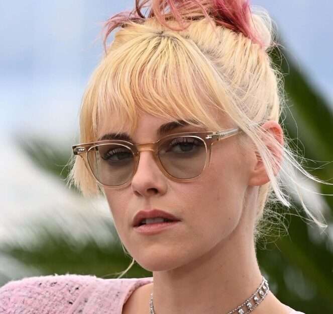 Kristen Stewart earns Cannes ovation for directorial debut