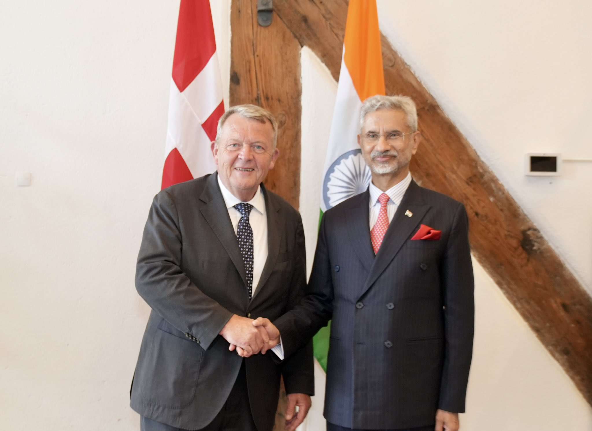 Jaishankar meets Danish FM Rasmussen, lauds support against terrorism