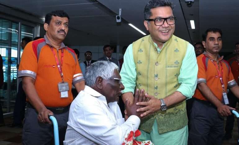 Operation Sindhu: 380 Indians return home from Iran and Israel