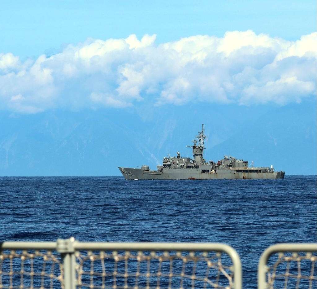Taiwan detects 12 Chinese aircraft, 7 navy vessels near its territory