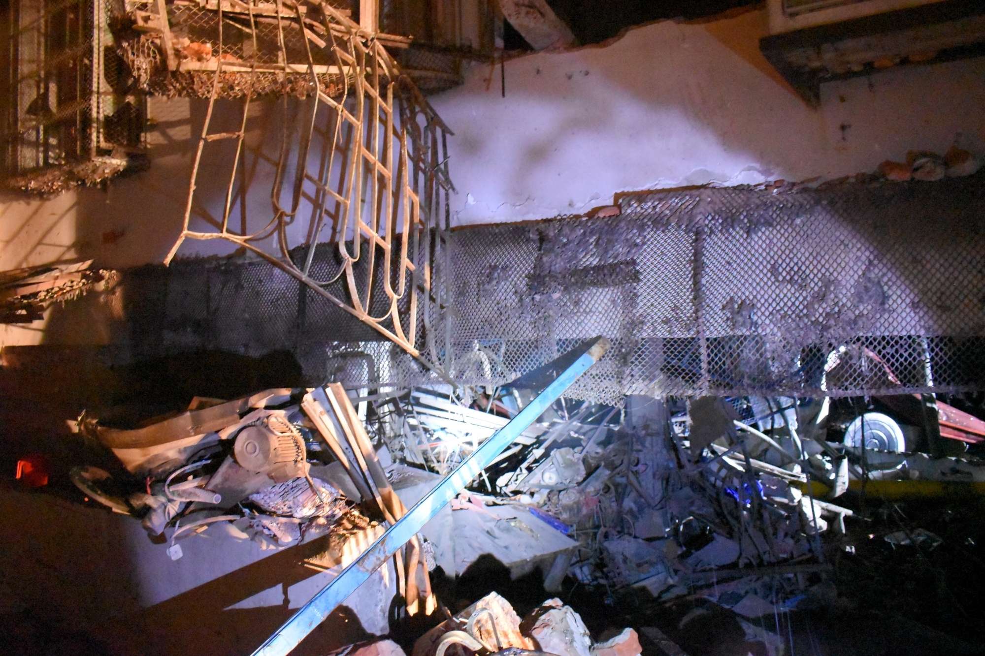 Four injured in Bangladesh house explosion while cleaning water tank