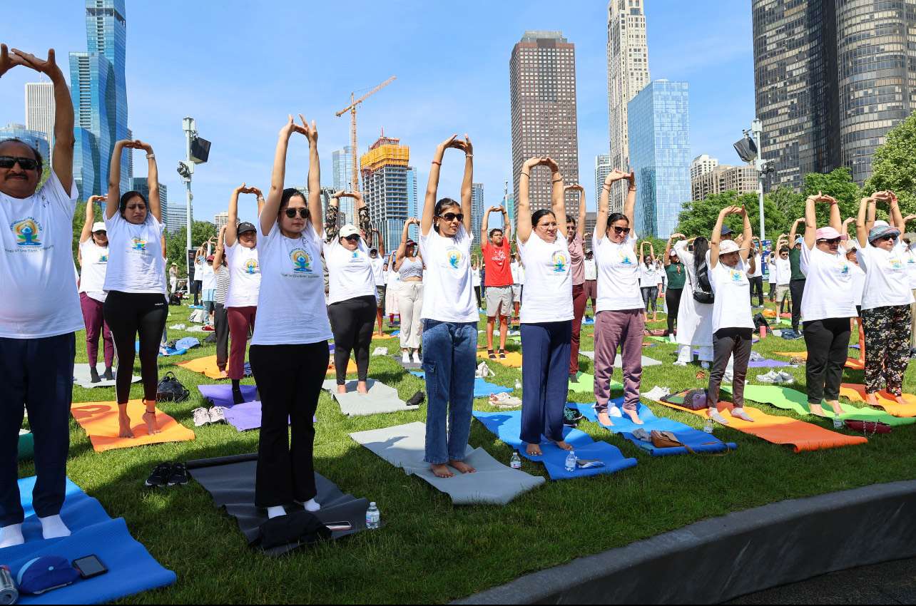Chicago’s Navy Pier becomes the center of harmony and wellness for 11th International Day of Yoga