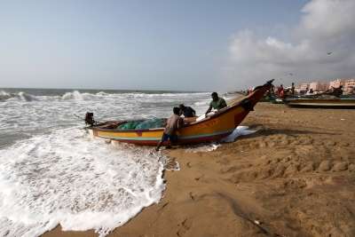 Sri Lankan Navy arrests eight Indian fishermen from Rameswaram