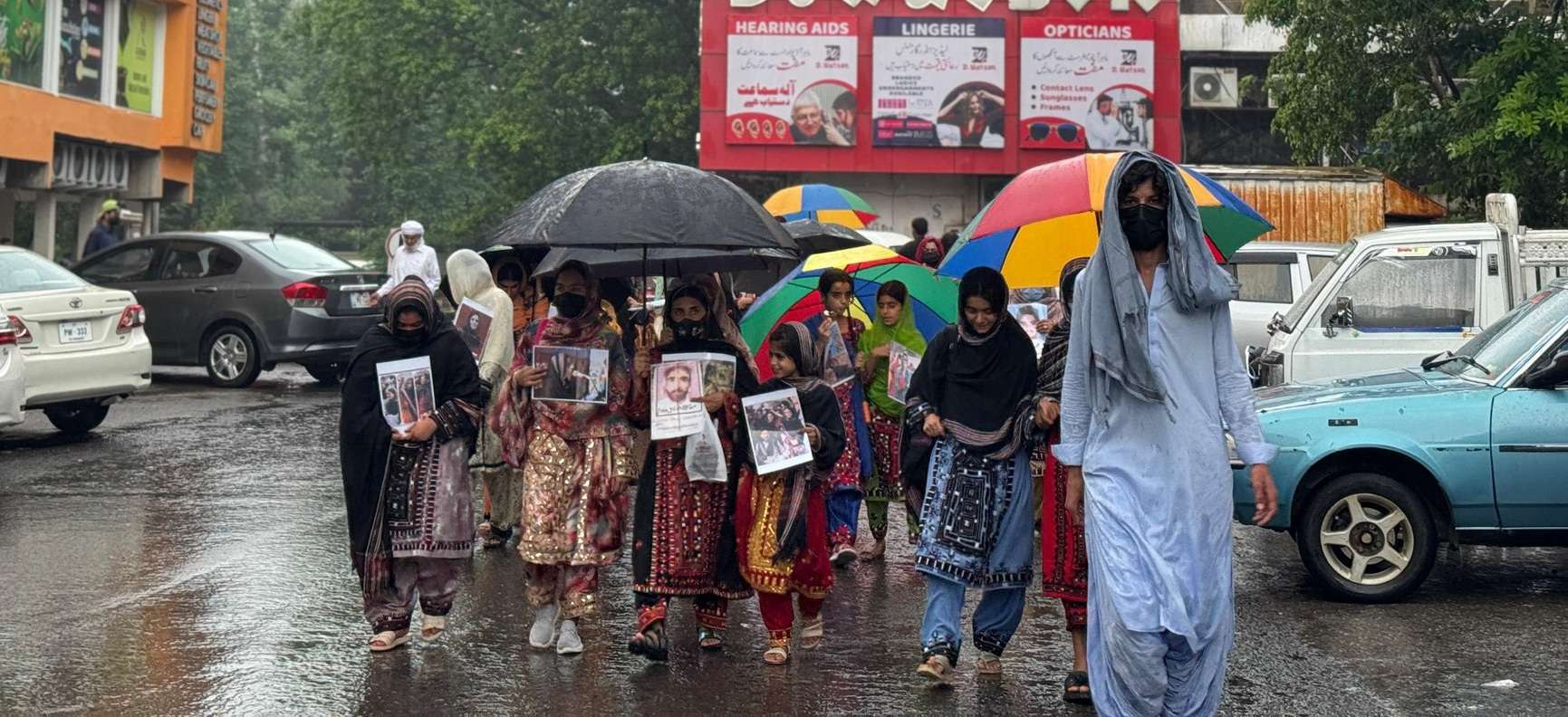 Baloch activists condemn eviction, mistreatment during Islamabad sit-in