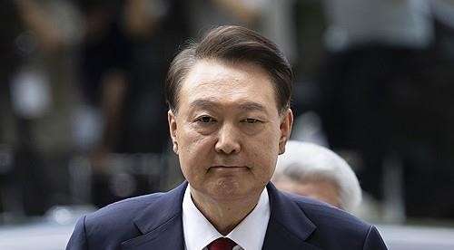 South Korea to enforce detention warrant against former President Yoon Suk Yeol