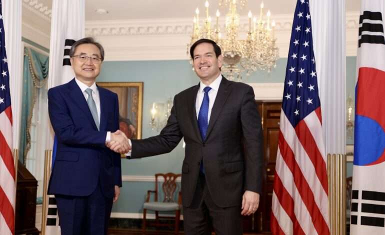 South Korea, US top diplomats hold first talks after trade agreement