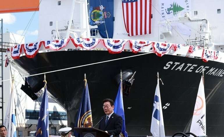Lee pledges support for US push to revitalise shipbuilding