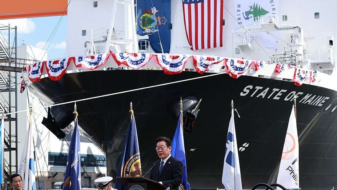 Lee pledges support for US push to revitalise shipbuilding