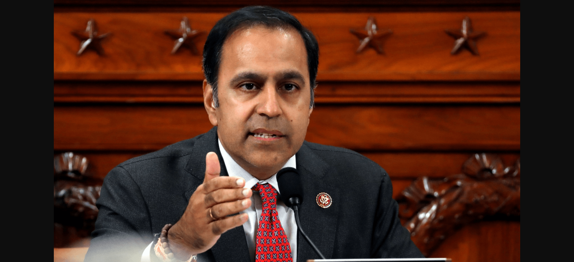 Congressman Krishnamoorthi condemns bomb threat, warns of healthcare crisis, and fights for justice and national security
