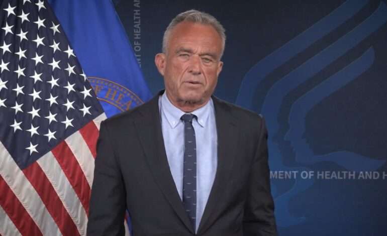 Over 1,000 US health workers demand resignation of HHS Secretary Robert F Kennedy Jr