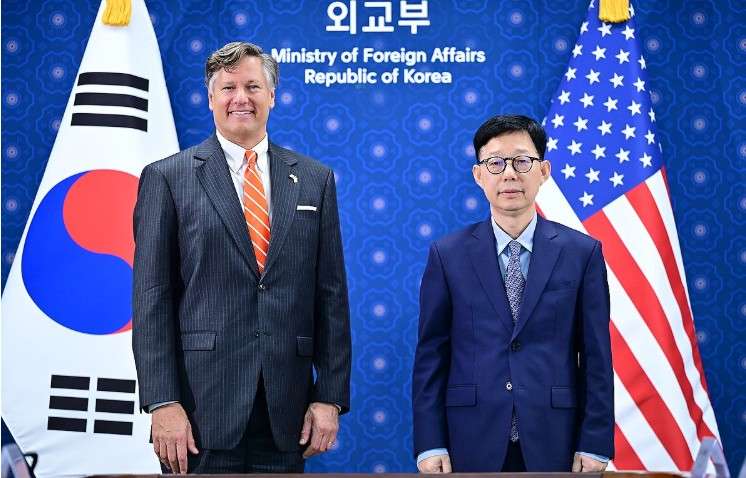 US deputy state secretary Landau expresses regret over detention of South Korean workers, vows visa reforms