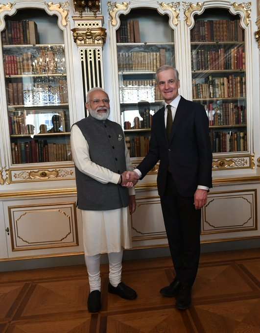 PM Modi congratulates Norwegian Prime Minister Jonas Gahr Store on re-election