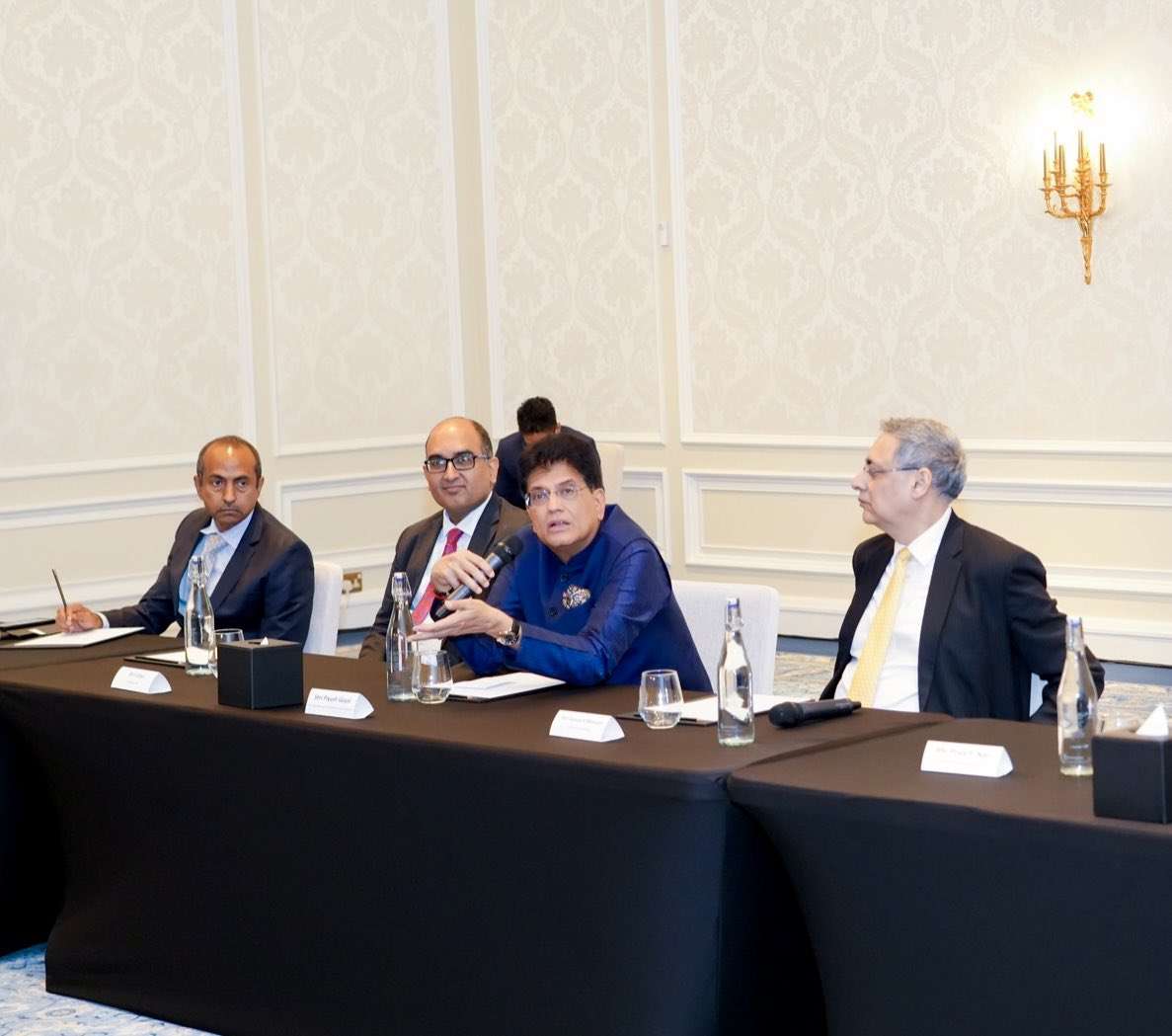 Piyush Goyal urges Indian businesses to unlock full potential of ‘Make in India’ and ‘Startup India’ in Qatar