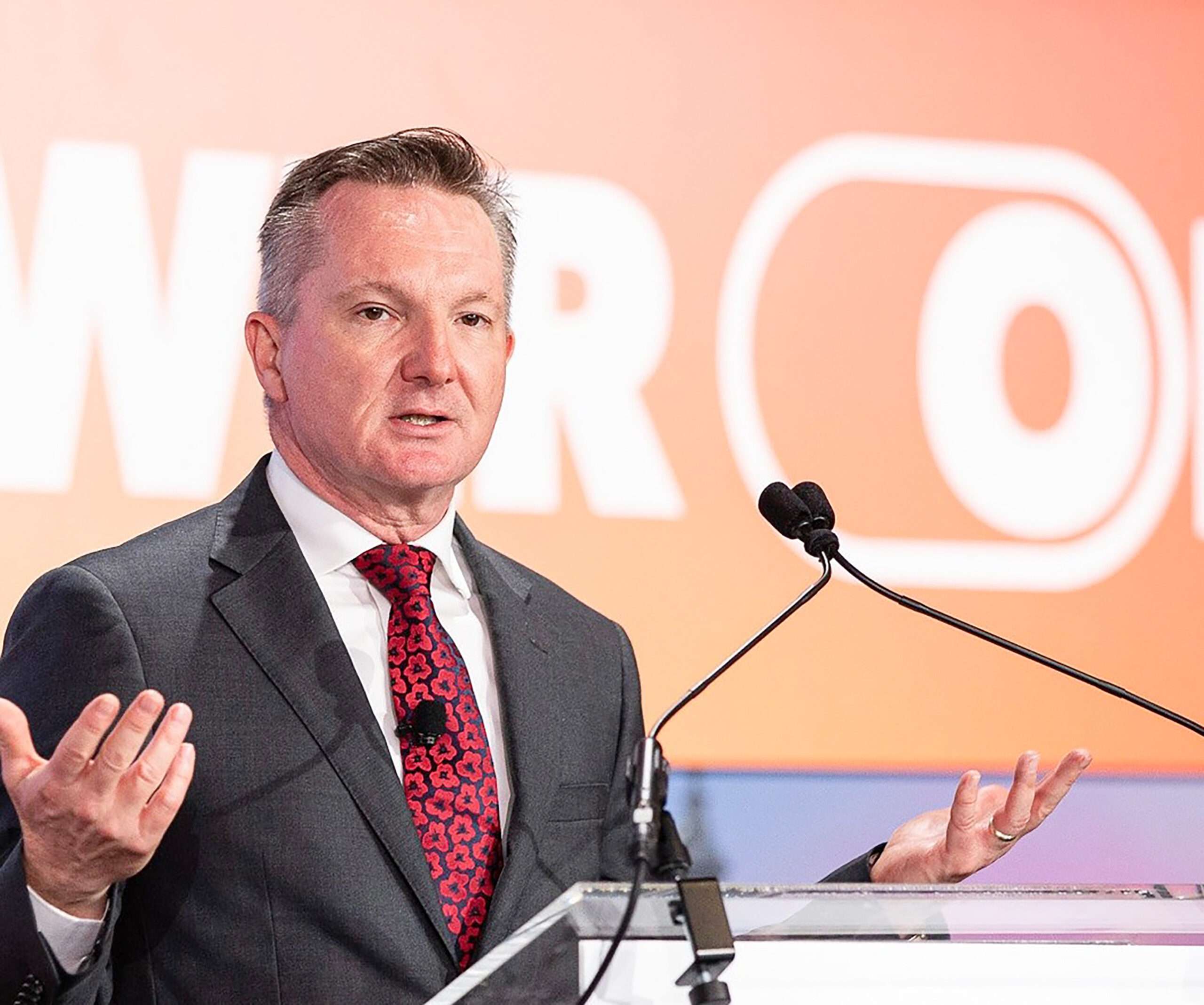 Australian Energy Minister Chris Bowen to visit India, China this week