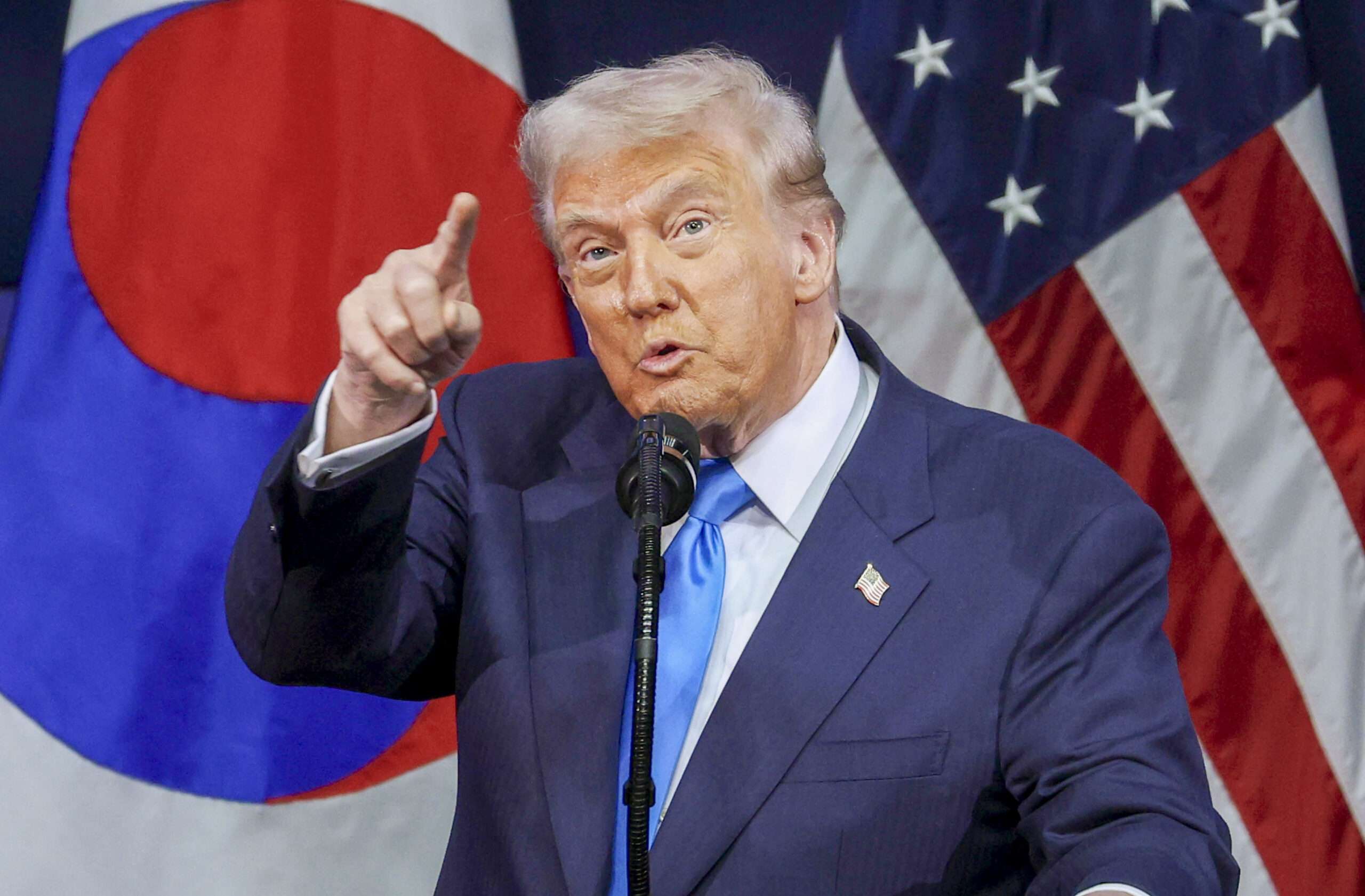 Trump says Russia, China, Pakistan among nations conducting nuclear tests, vows US will resume testing