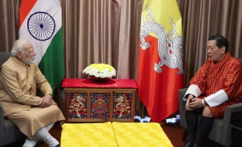 PM Modi meets Bhutan’s Fourth King Jigme Singye Wangchuck in Thimphu